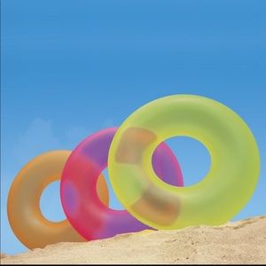 Pack of 3 Inflatable Neon Swim Tubes